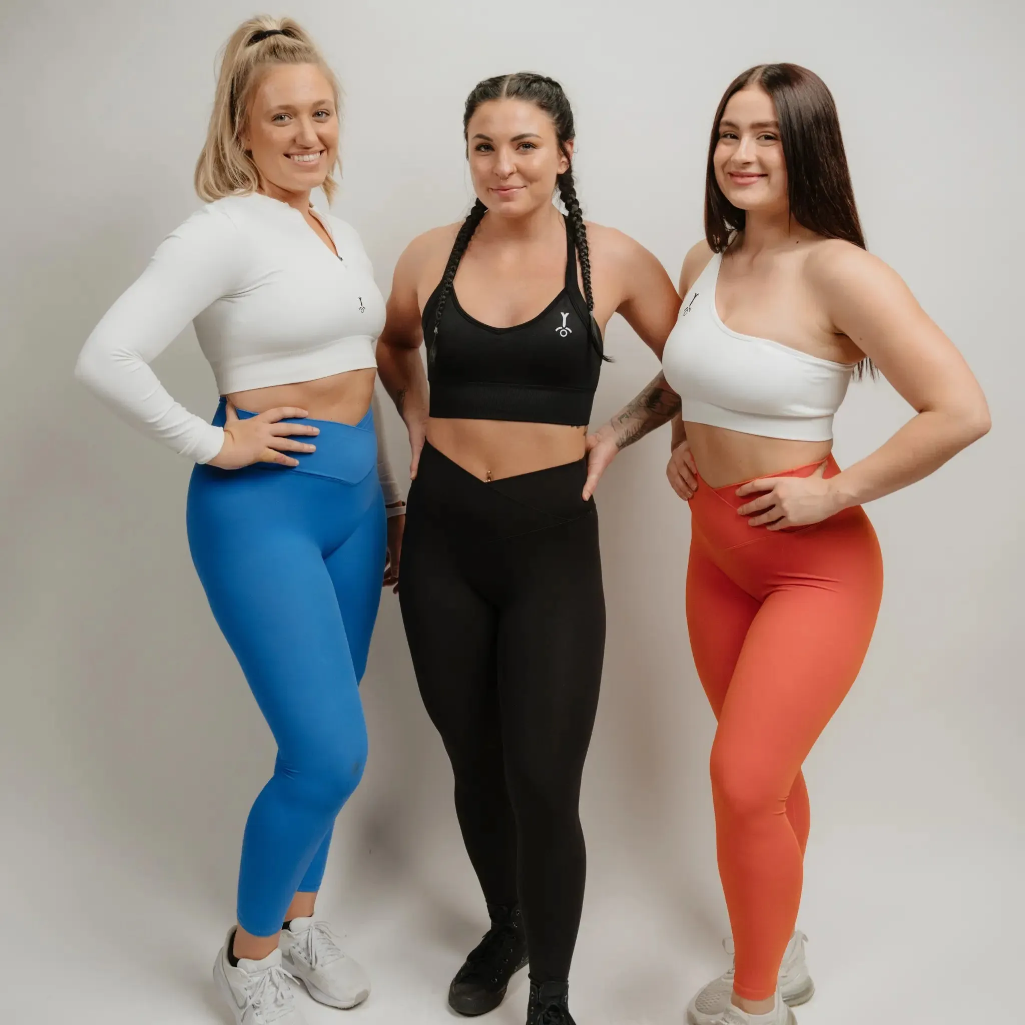 ENDURANCE V-WAIST LEGGINGS