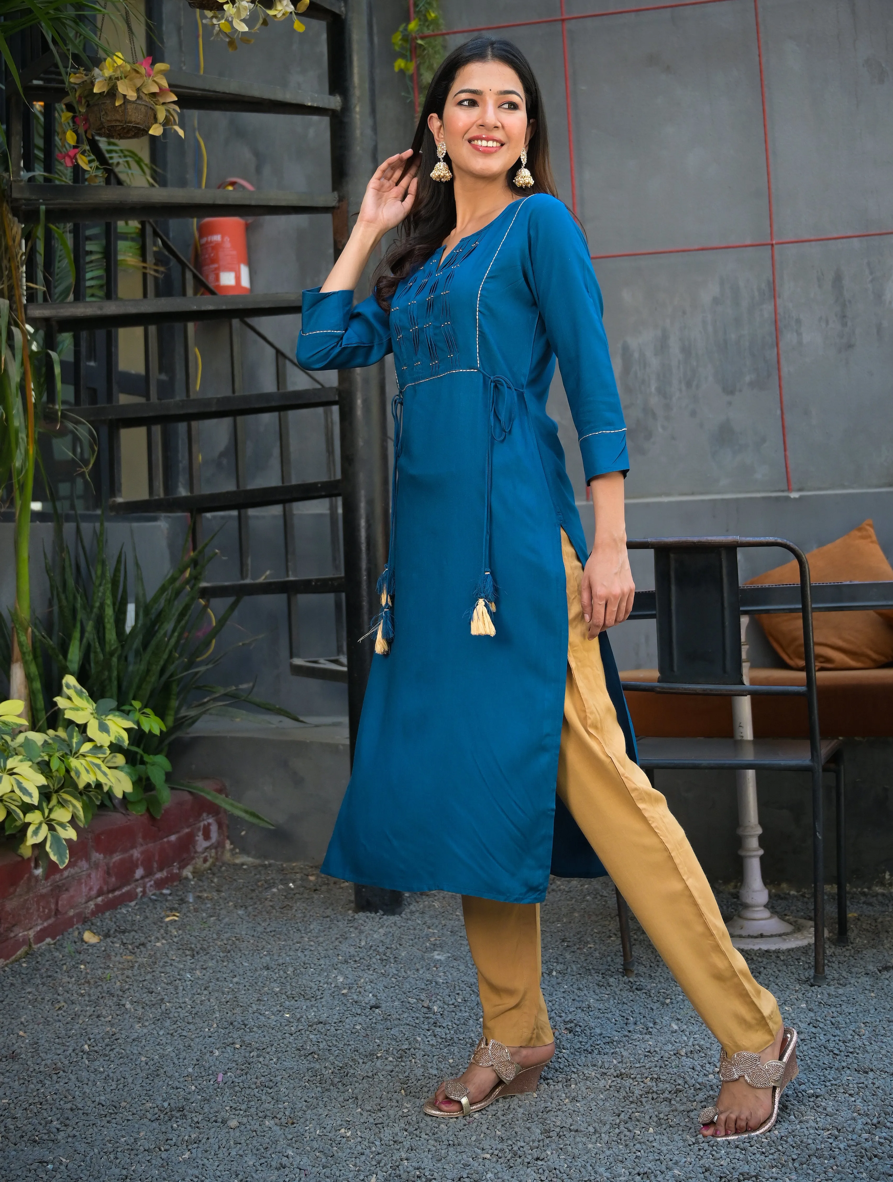 Women Blue Straight Kurta